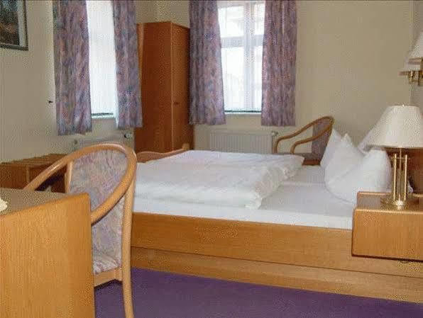 Gasthof Kegel Waren  Buitenkant foto