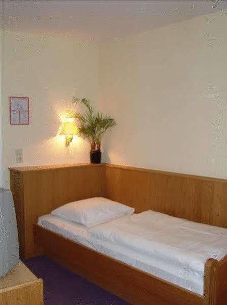 Gasthof Kegel Waren  Buitenkant foto