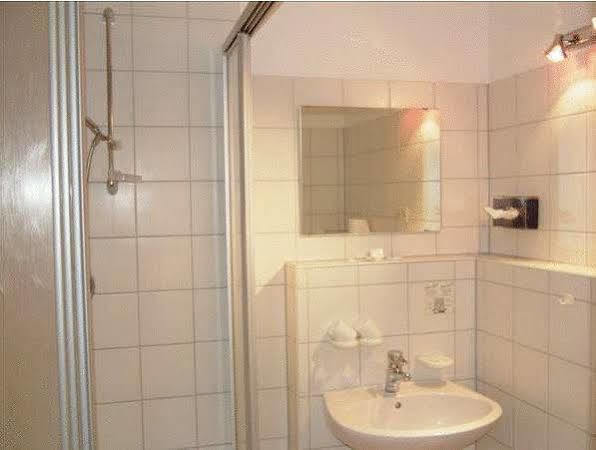 Gasthof Kegel Waren  Buitenkant foto